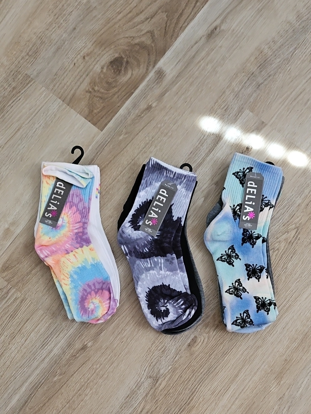 Delia's 9pk. y2k Socks
